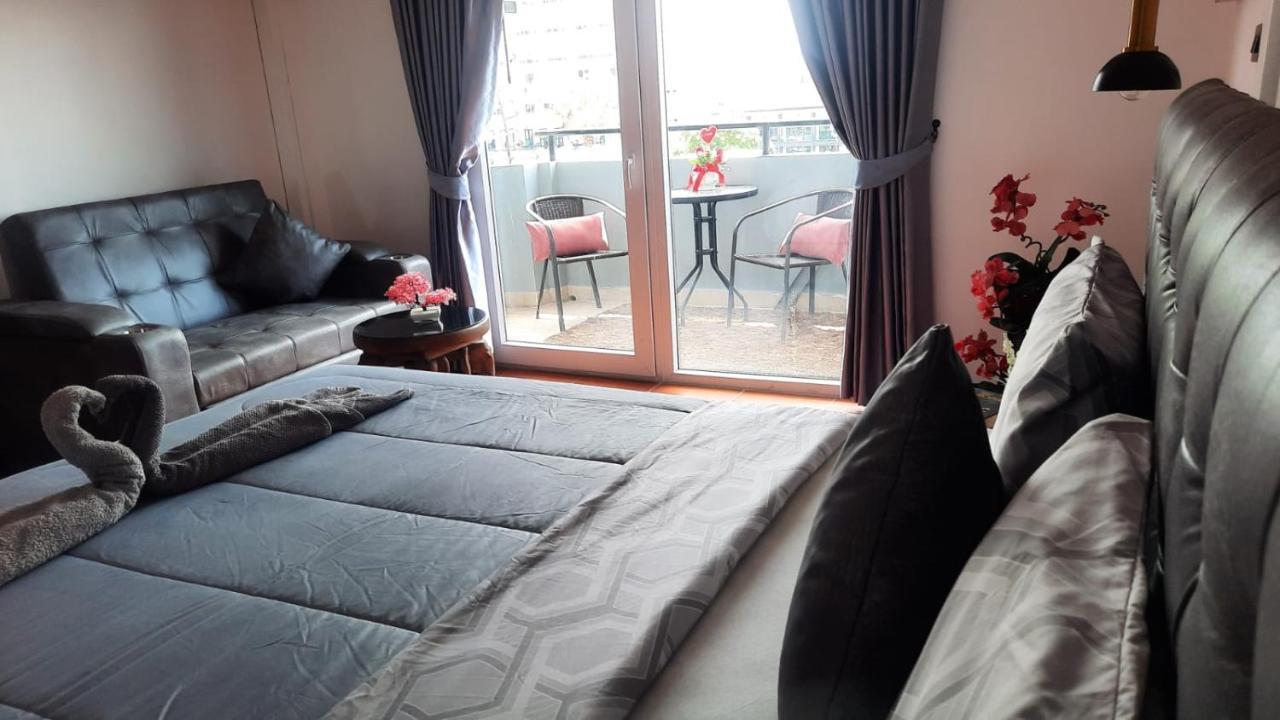 Happy Beach Jomtien Guesthouse Εξωτερικό φωτογραφία
