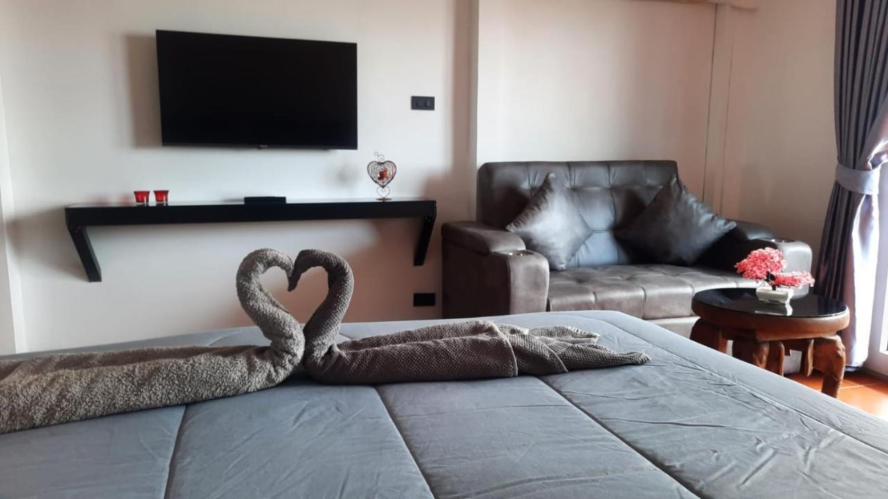 Happy Beach Jomtien Guesthouse Εξωτερικό φωτογραφία