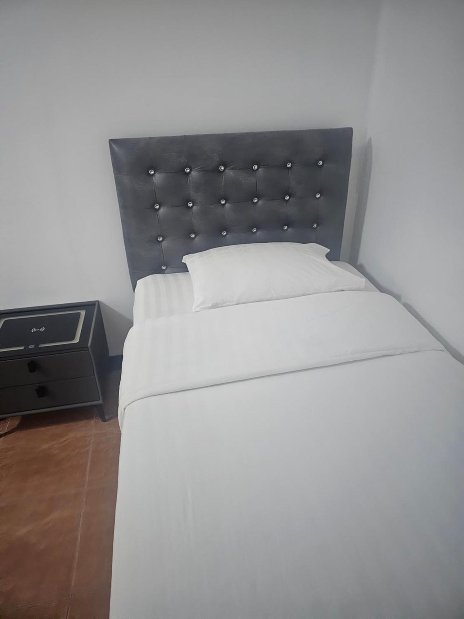 Happy Beach Jomtien Guesthouse Εξωτερικό φωτογραφία