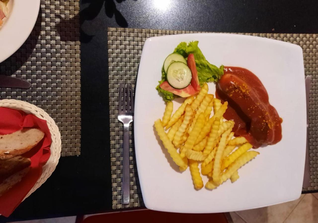 Happy Beach Jomtien Guesthouse Εξωτερικό φωτογραφία